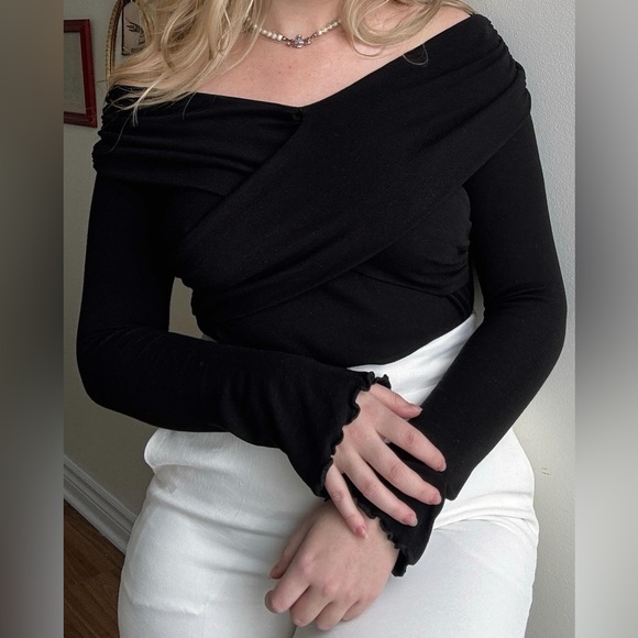 Off the shoulder top - Picture 4 of 6